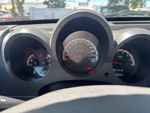 Used 2011 Dodge Nitro Heat w/ Popular Equipment Group AWD/4WD image 17