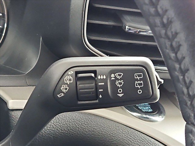 Used 2021 Ford Explorer XLT w/ Equipment Group 202A RWD image 22