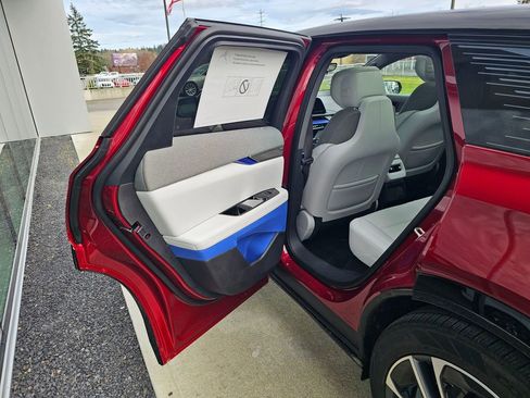 New 2026 Cadillac Optiq Sport 1 image 15