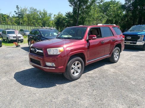 Used 2013 Toyota 4Runner SR5 w/ Convenience Pkg AWD/4WD image 4