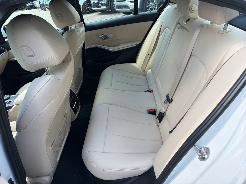 Used 2021 BMW 330i Sedan w/ Convenience Package RWD image 20