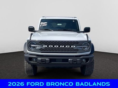 New 2026 Ford Bronco Badlands image 8