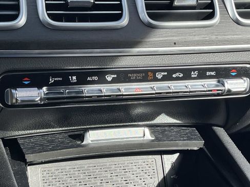 Certified 2025 Mercedes-Benz GLE 350 4MATIC image 28