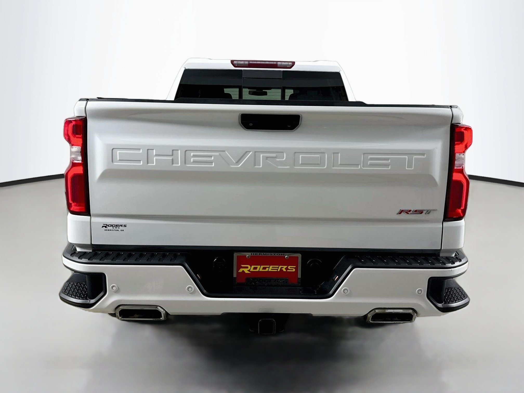 Used 2020 Chevrolet Silverado 1500 RST w/ True North Edition AWD/4WD image 7