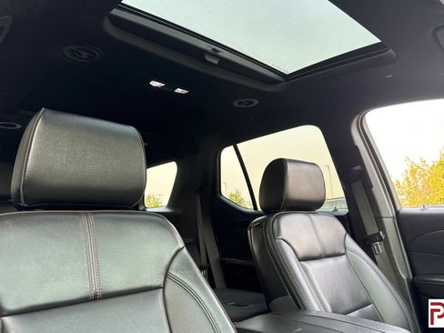 Certified 2023 Chevrolet Traverse RS AWD/4WD image 20