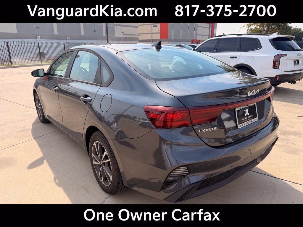 Certified 2024 Kia Forte LXS w/ LXS Technology Package FWD image 2