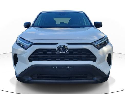 Used 2023 Toyota RAV4 LE FWD image 2