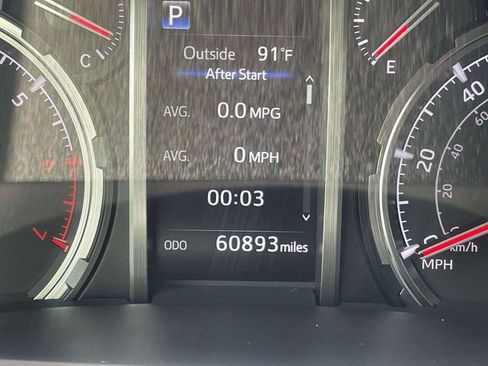 Used 2024 Toyota 4Runner TRD Off-Road AWD/4WD image 20