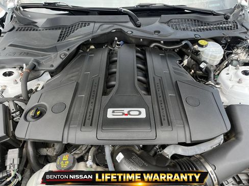 Used 2022 Ford Mustang GT Premium w/ Black Accent Package RWD image 16