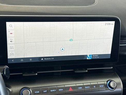Used 2025 Hyundai Kona Limited FWD image 19