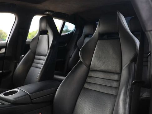 Used 2010 Porsche Panamera Turbo AWD/4WD image 6