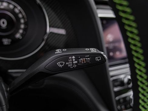 New 2026 Bentley Bentayga Speed AWD/4WD image 12