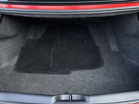 Used 2022 Dodge Charger R/T w/ Blacktop Package image 34