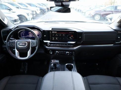 Used 2023 GMC Sierra 1500 Elevation image 14