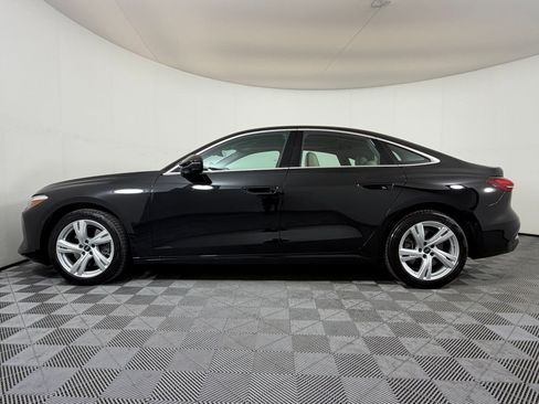 Used 2025 Audi A5 2.0T Premium w/ Convenience Package AWD/4WD image 2