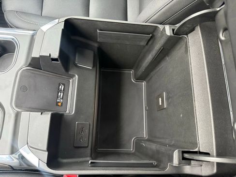 Used 2024 Chevrolet Silverado 1500 LT Trail Boss w/ LT Trail Boss Premium Package image 16