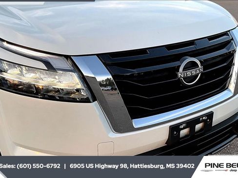 Used 2022 Nissan Pathfinder SV image 22