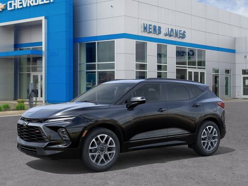 New 2025 Chevrolet Blazer RS image 2