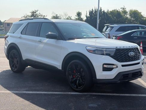 Used 2023 Ford Explorer ST w/ Equipment Group 401A AWD/4WD image 3