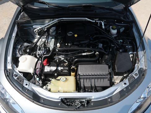 Used 2014 MAZDA MX-5 Miata Grand Touring w/ Premium Package RWD image 34