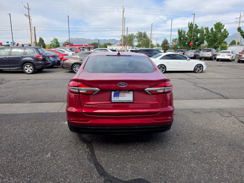 Used 2020 Ford Fusion S FWD image 6