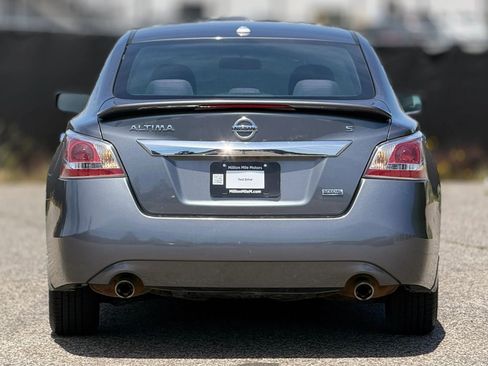 Used 2015 Nissan Altima 2.5 S w/ Special Edition Package image 4