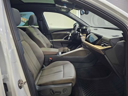 New 2025 Audi Q5 Premium Plus image 10