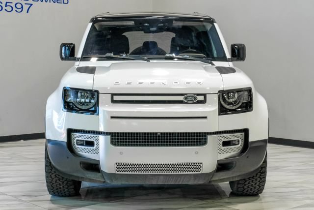Used 2021 Land Rover Defender 110 SE AWD/4WD image 9