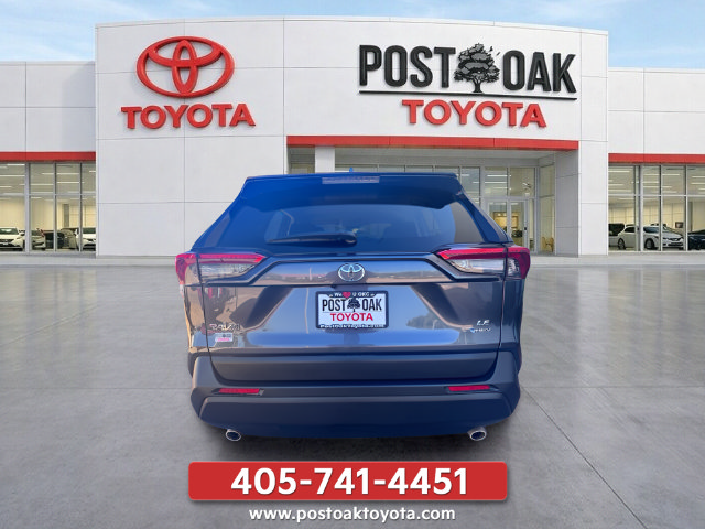 Used 2025 Toyota RAV4 LE AWD/4WD image 6