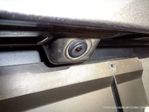 Used 2014 Volkswagen Jetta TDI image 18