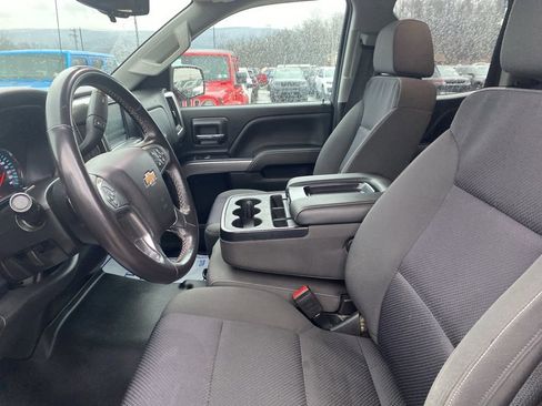 Used 2018 Chevrolet Silverado 1500 LT image 17