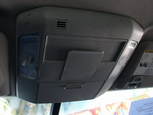 Used 2016 Toyota Tundra SR5 w/ TRD Off Road Package image 28