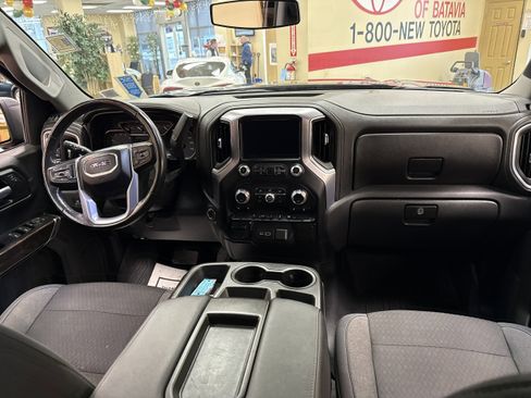 Used 2020 GMC Sierra 1500 Elevation w/ Elevation Value Package AWD/4WD image 23