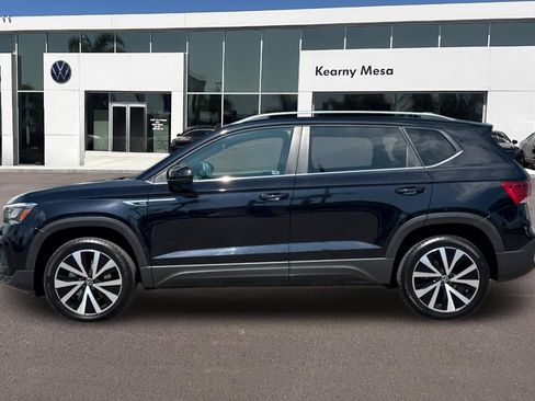 Used 2022 Volkswagen Taos SE image 7