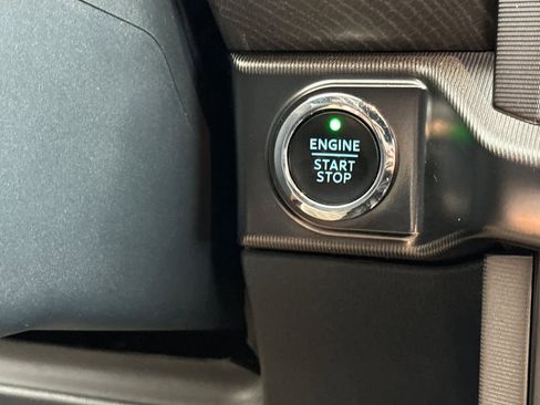 Certified 2023 Ford F150 Platinum w/ Equipment Group 701A High image 22