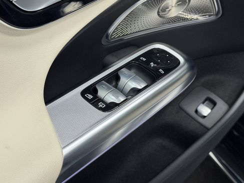 Used 2025 Mercedes-Benz E 350 E 350 image 22