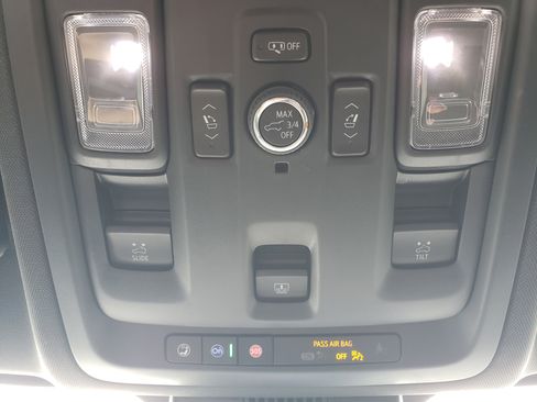 Used 2024 Chevrolet Tahoe RST w/ Luxury Package AWD/4WD image 26