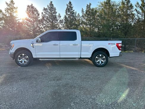 Used 2023 Ford F150 Lariat w/ Max Trailer Tow Package AWD/4WD image 3
