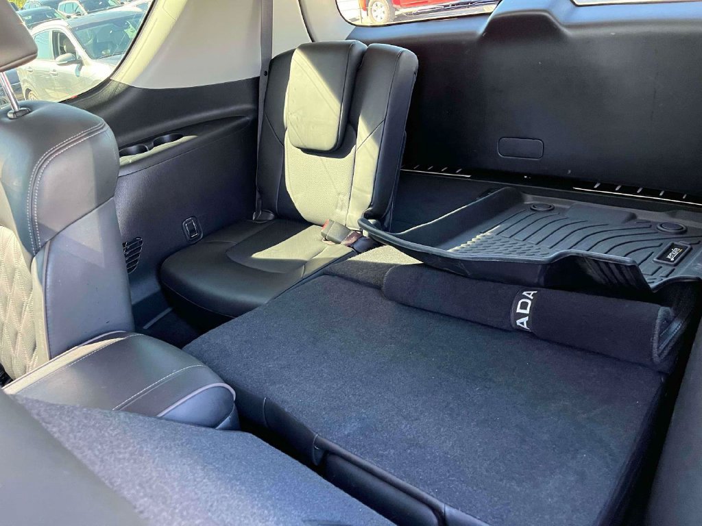 Used 2021 Nissan Armada Platinum w/ Captain's Chairs Package AWD/4WD image 8