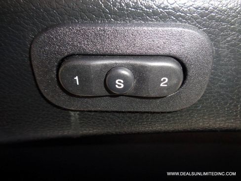 Used 2015 Jeep Grand Cherokee Limited AWD/4WD image 11
