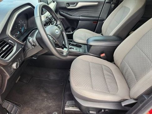 Used 2022 Ford Escape SE w/ Convenience Package image 11