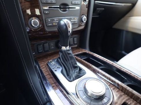 Used 2018 Nissan Armada SL AWD/4WD image 23