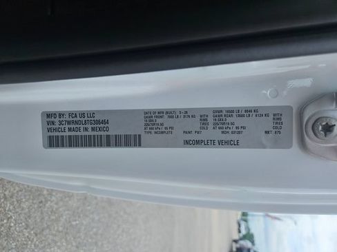 New 2026 RAM 5500 Tradesman AWD/4WD image 29