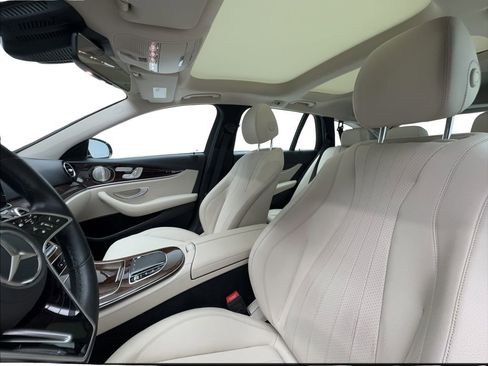 Used 2022 Mercedes-Benz E 450 4MATIC All-Terrain Wagon image 19