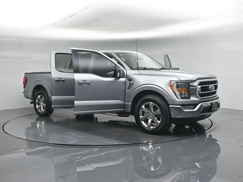 Used 2023 Ford F150 XLT w/ Equipment Group 302A High RWD image 35