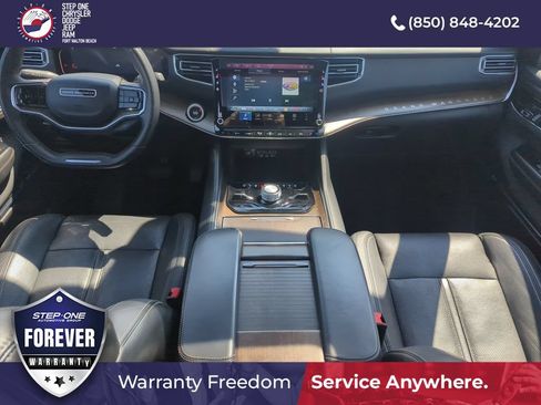 Used 2024 Jeep Grand Wagoneer L 4WD image 14