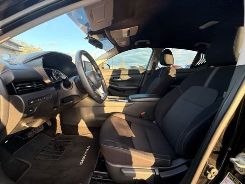 Used 2020 Nissan Sentra SV image 17