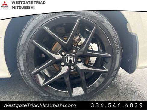 Used 2023 Honda Civic Sport image 19
