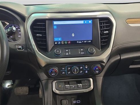 Used 2023 GMC Acadia SLE w/ Driver Convenience Package image 18
