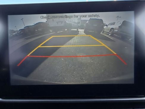 Used 2021 Hyundai Venue SE image 27